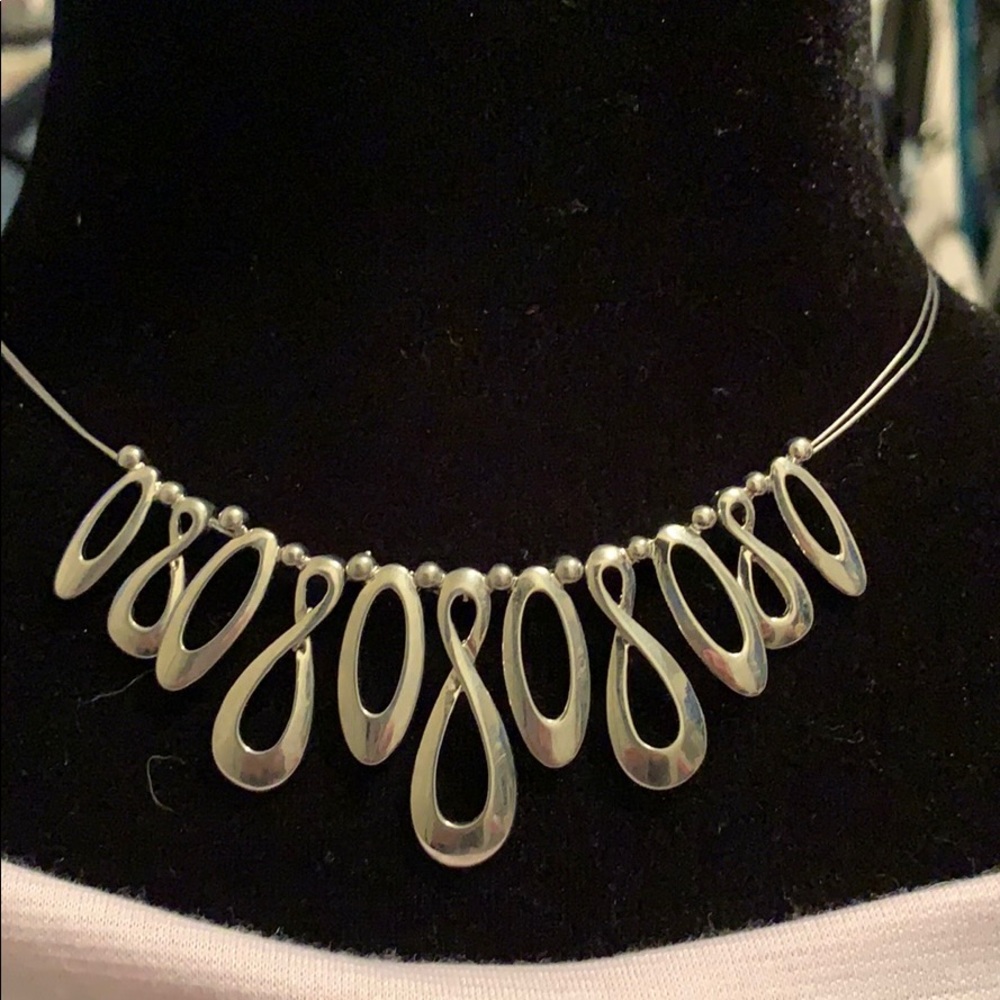 Fish line silver necklace